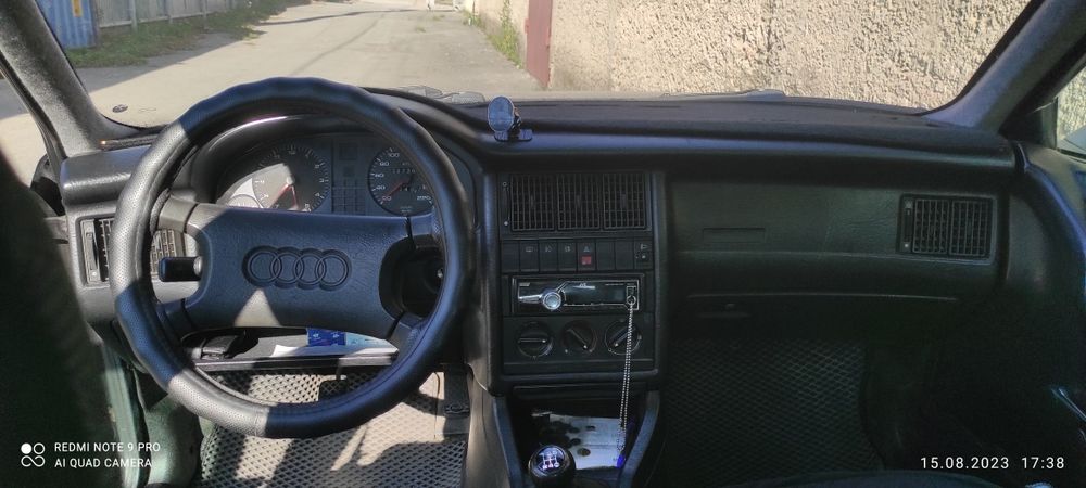 Продам      Ауди 80 б4