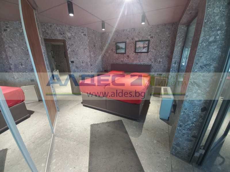 Ап. с три спални, сауна и парна баня в Младост 4!