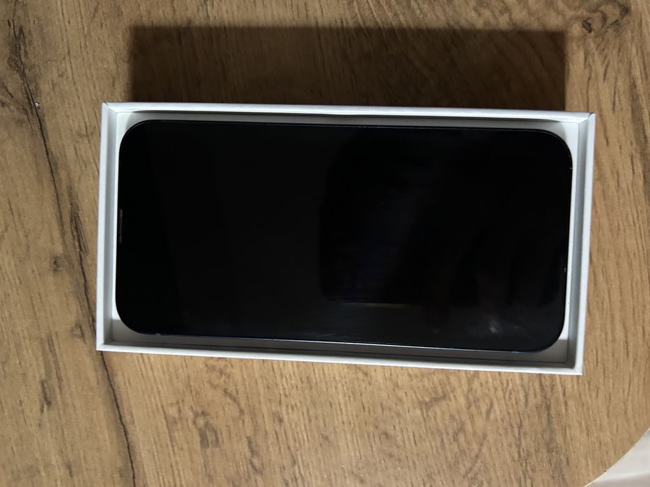 iPhone 13/айфон 13 в хорошем состоянии