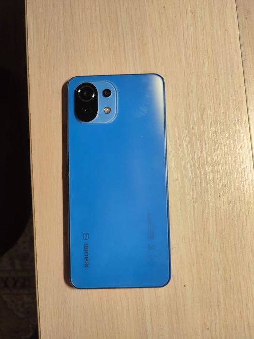 Продам Xiaomi MI 11 Lite