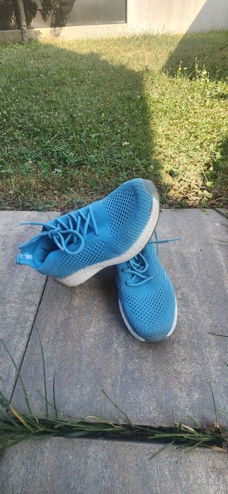 Adidasi Sprandi marime 33