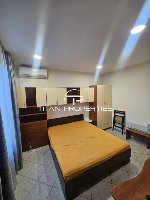 Дава се под наем Двустаен апартамент в Бургас, Възраждане - 45 кв.м за 306 € - Снимка #3