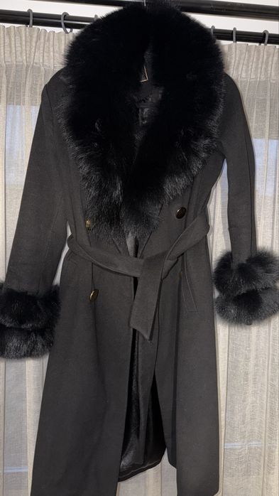 Палто от кашмир и лисица