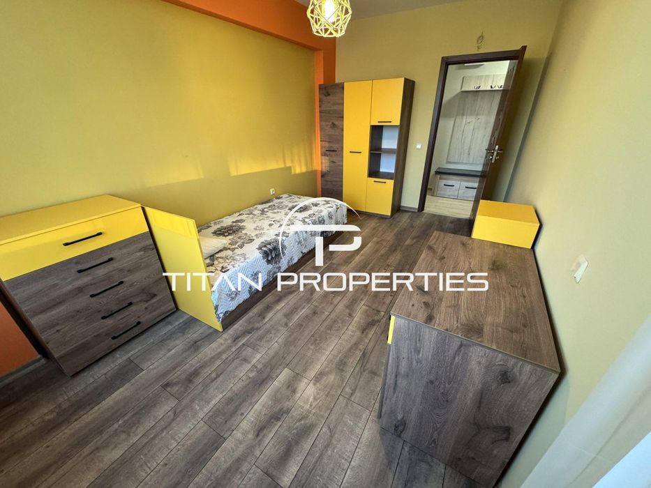 Дава се под наем Тристаен апартамент в Бургас, Славейков - 98 кв.м за 663 € - Снимка #7