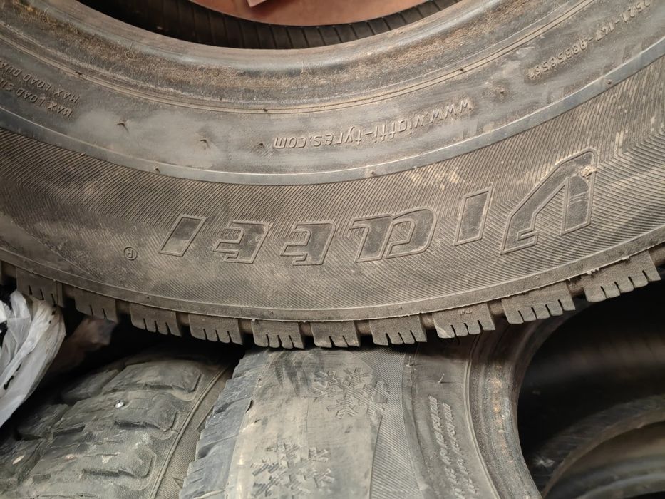 Продам шины Viatti 235/65r16C