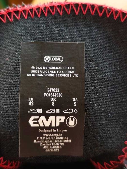 Sneakers gri/negru EMP Five Finger Death Punch mărimea 42