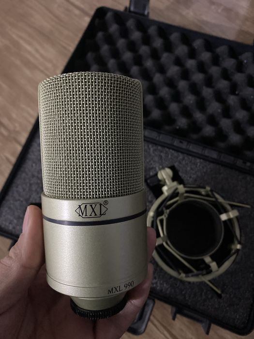 Микрофон MXL 990
