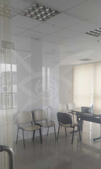 Продава се Магазин в Пловдив, Тракия - 127 кв.м за 2600 €/кв.м - Снимка #2