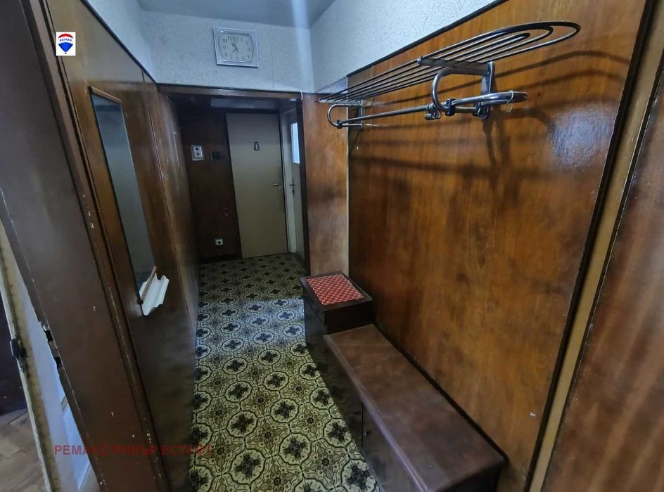 Продава се Тристаен апартамент в Русе, Родина 2 - 80 кв.м за 988 €/кв.м - Снимка #10