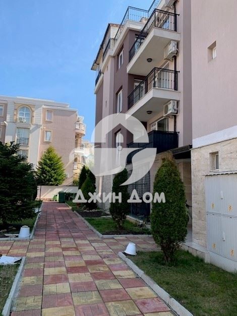 Продава се Двустаен апартамент в с. Равда, Област Бургас - 55 кв.м за 1637 €/кв.м - Снимка #8