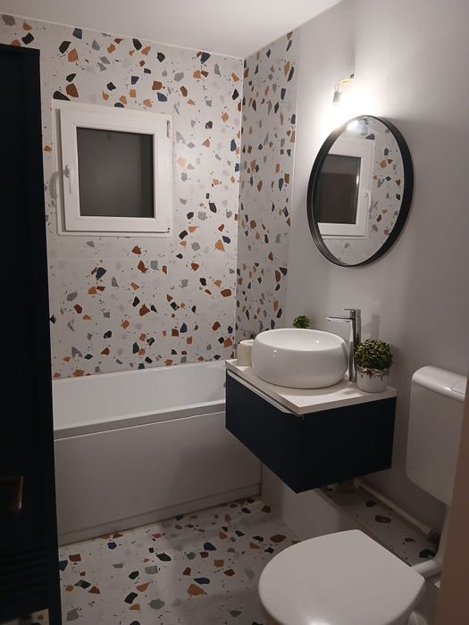 Proprietar Închiriez ap. 2 camere Trivale, etaj 2, parcare