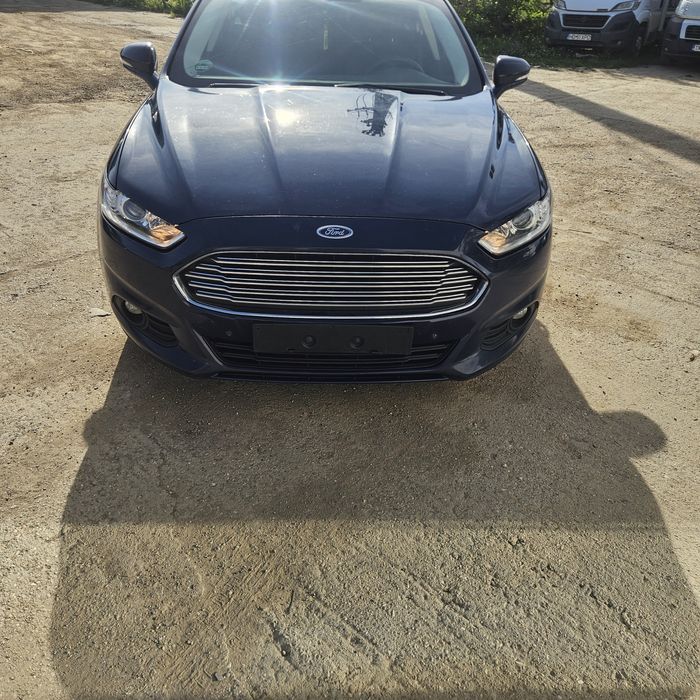 Vând ford mondeo mk5