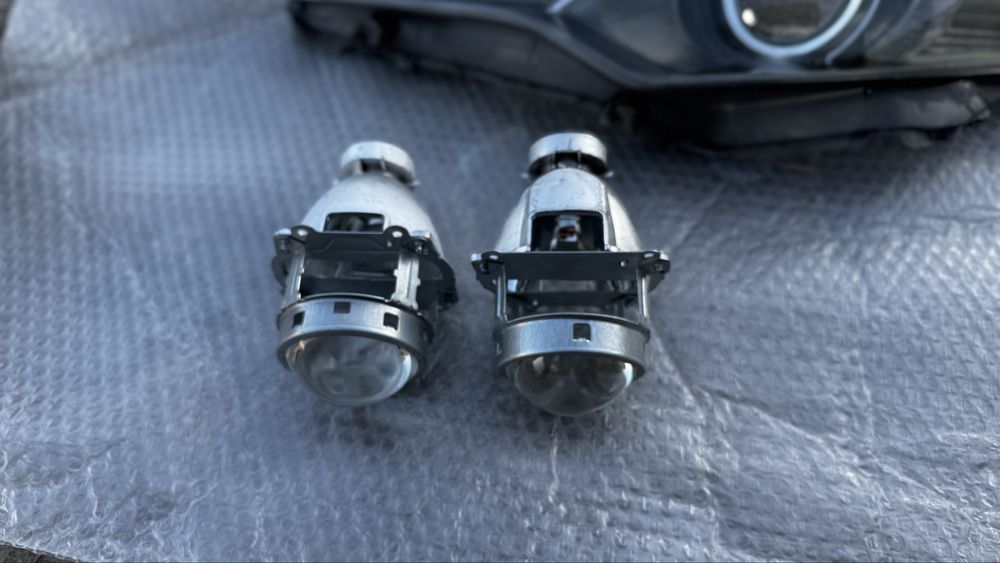 Продается фары камри