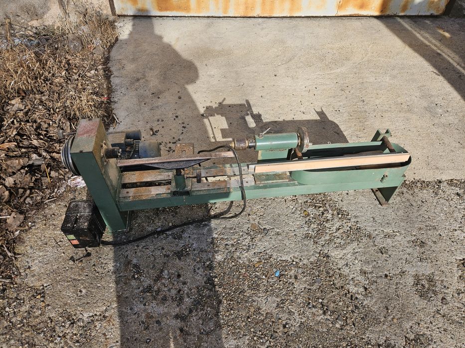 монофазен дървообработващ  струг