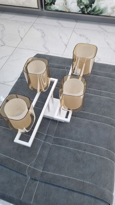 Люстра плафонли.