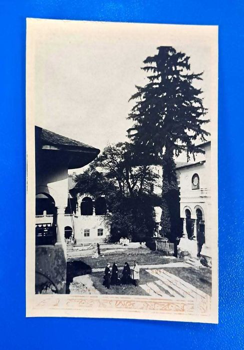 Set vederi fotografice cu Manastirea Horezu, monument UNESCO