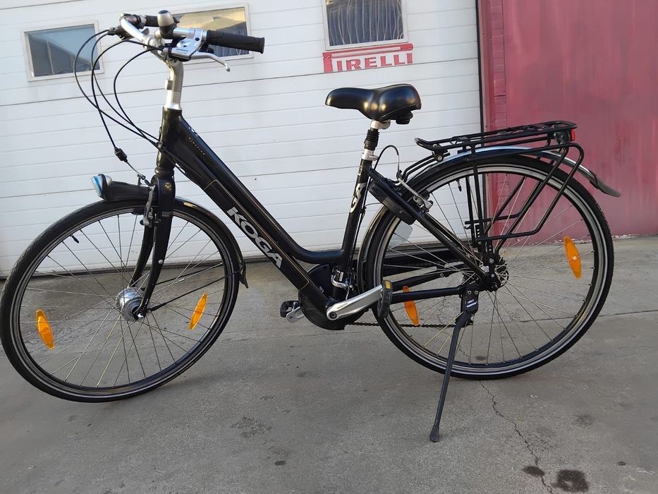 Vând bicicleta din aluminiu pentru damă