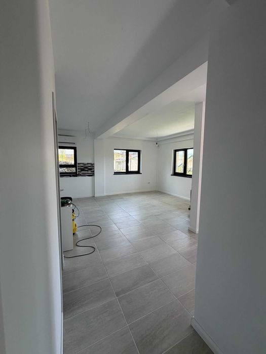 de inchiriat imobil 3 camere, intrare privata, ideal pt activitate proiectare, contabilitate, cabinet masaj, etc