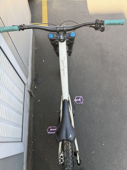 YT Tues Al 2020
