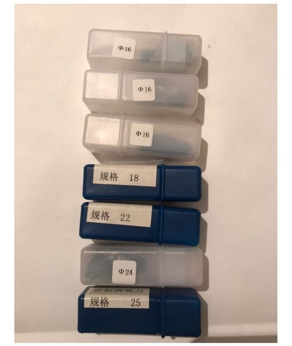 Продам шаблон для врезки петель и замков.