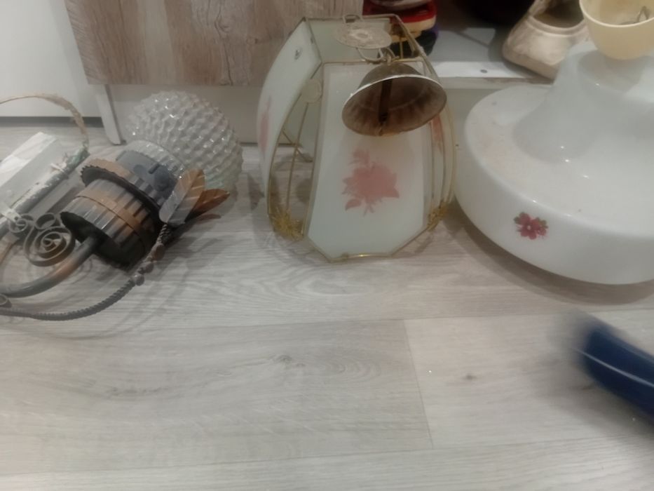 Люстры и Бра в работе