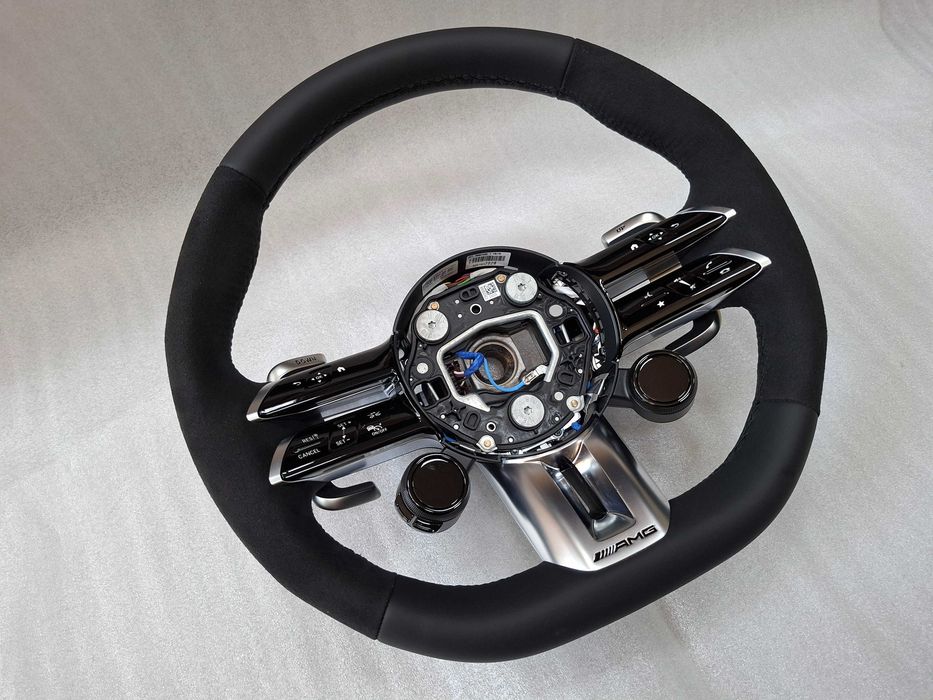 Нов Оригинален Волан Алкантара AMG Mercedes W206 W223 W213 W257 W167 W254 63 65 C63 E63