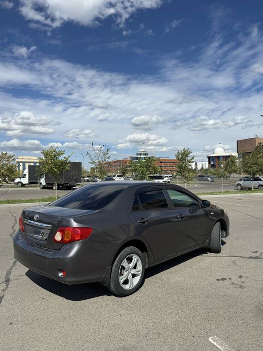 Продам Toyota Corolla (Тойота Королла)