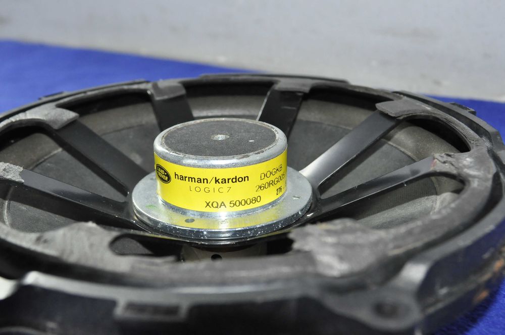 Сабвуфер Land Rover Range Rover Sport