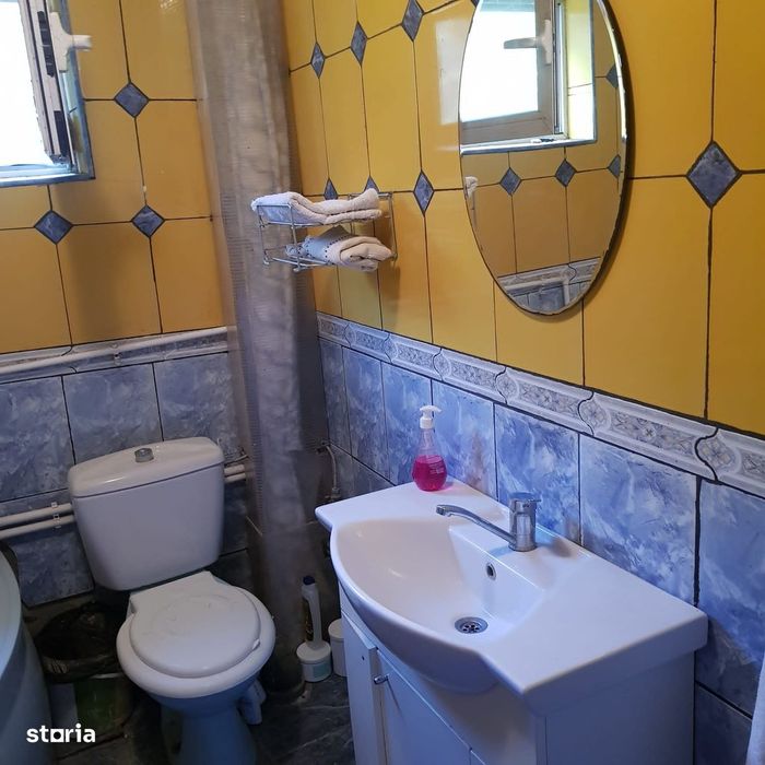 Casă 5 camere cu mansardă și garaj în Bucium