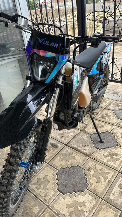 Эндуро мотоцикл 250куб Ular A7