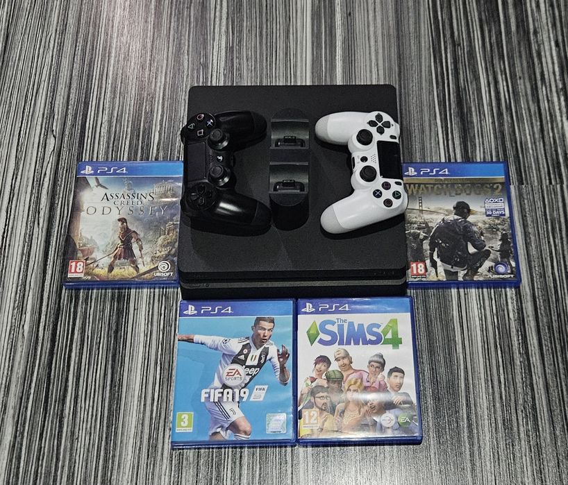 Consola Sony ps 4 slim 1 tb + 4 jocuri