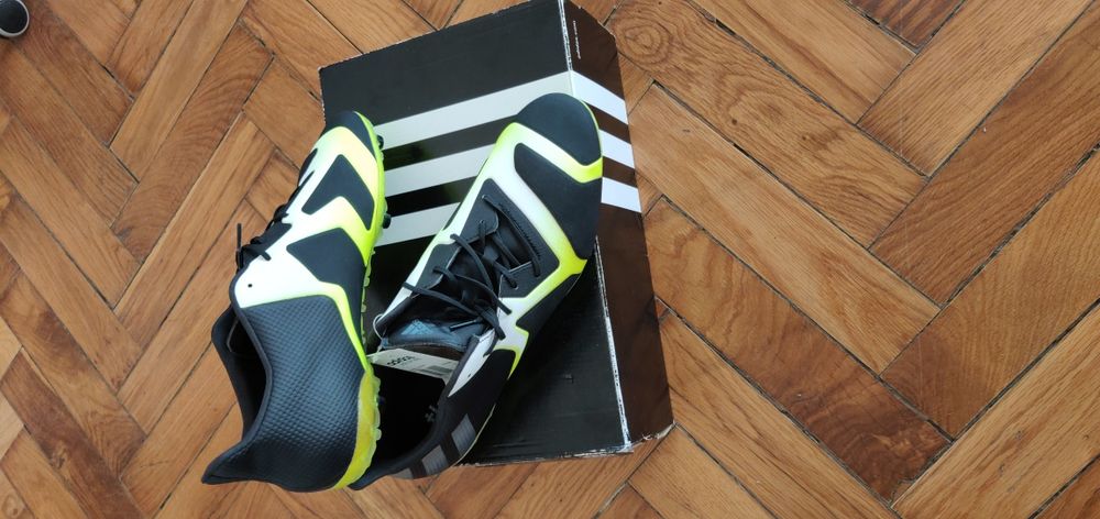 Ghete Adidas Ace, noi în cutie