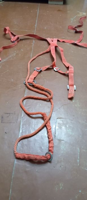 Продаю страхоаочную обвязку.