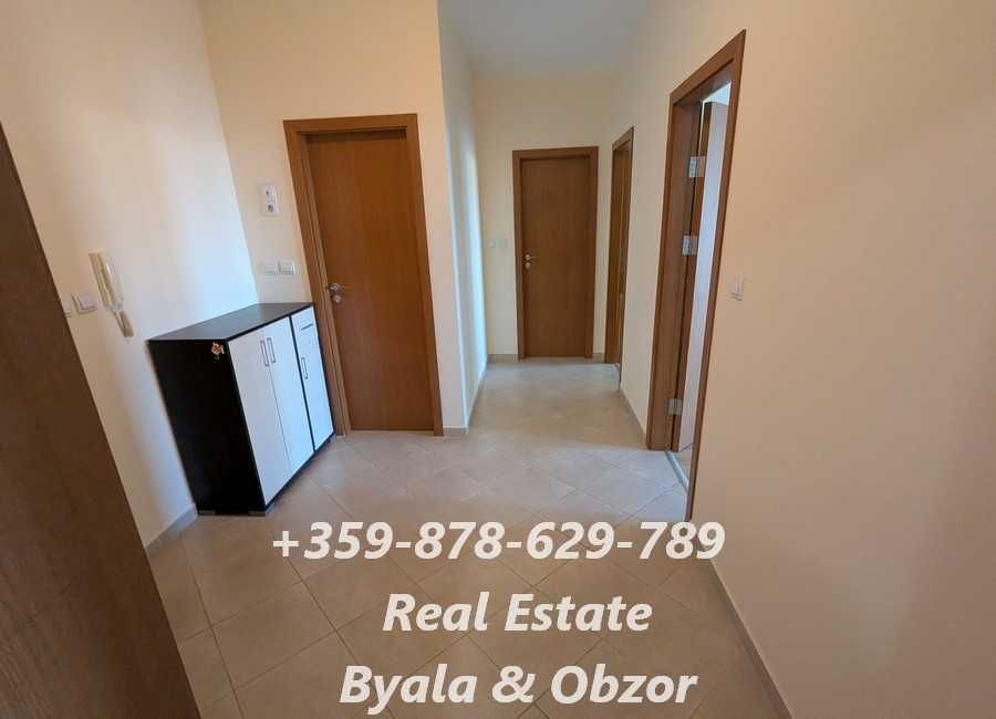 Тристаен апартамент с морска гледка + паркоместо в подземен гараж