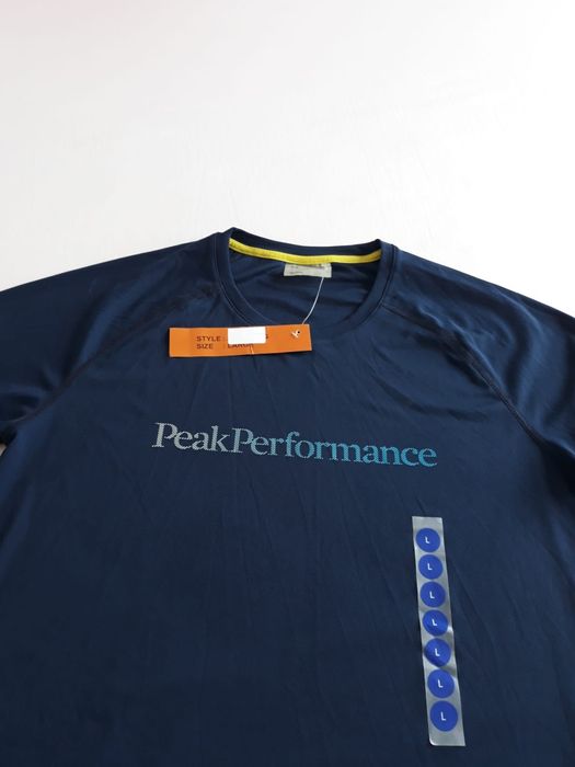 Bluză Peak Performance