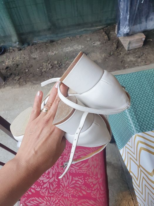 Pantofi mireasa stare impecabila,