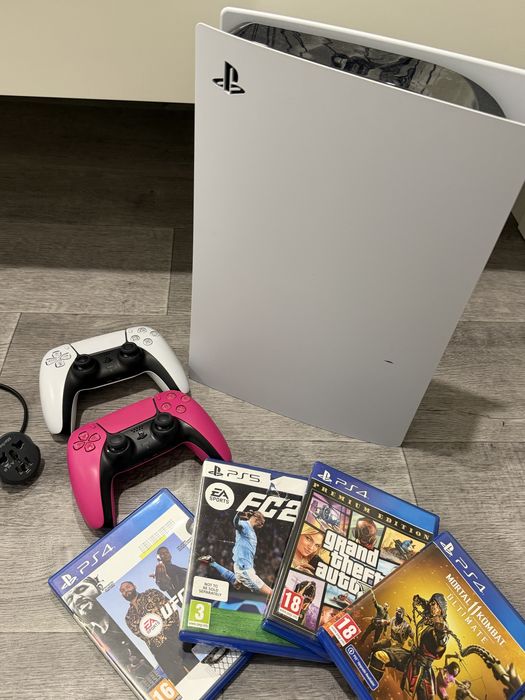 PlayStation 5 (PS5)