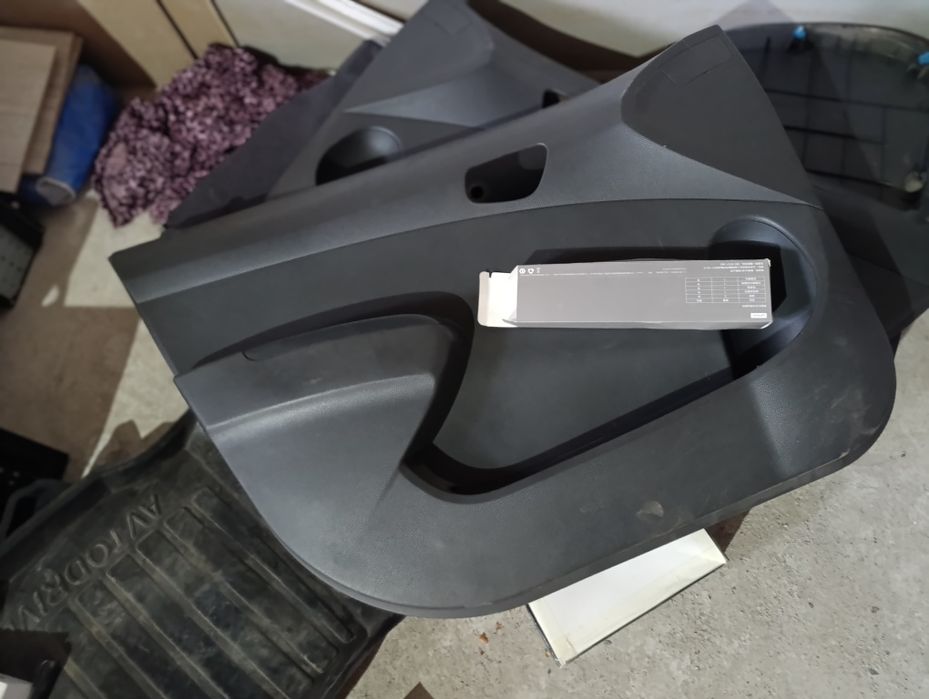 Спарк авшивка 1 позицаники 4 ешикники сотилади,совга споллер