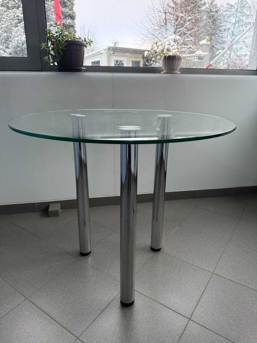 Стъклени кръгли маси