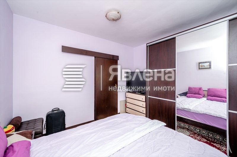 Продава се Тристаен апартамент в София, Младост 4 - 100 кв.м за 3500 €/кв.м - Снимка #8