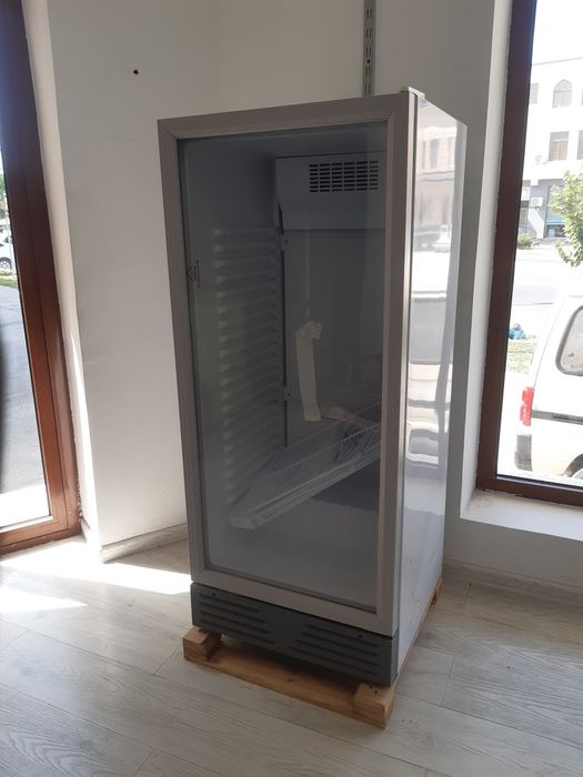 Холодильник новый