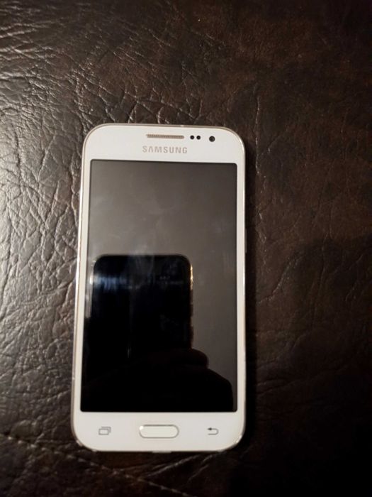 Vând telefon Samsung