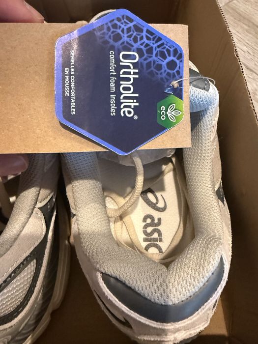 Asics Gel NYC Cream/Oyster Grey Noi