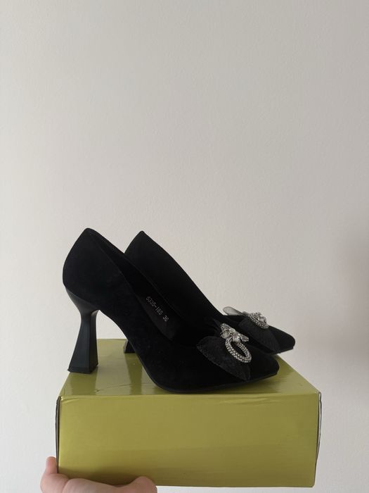 Черный туфли женские