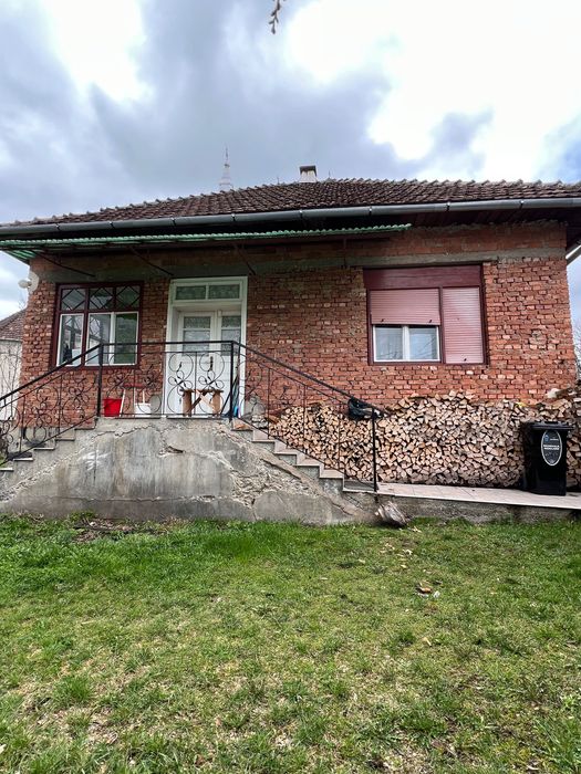 Casă de vânzare în Buteni, la 60 km de Cluj -Napoca