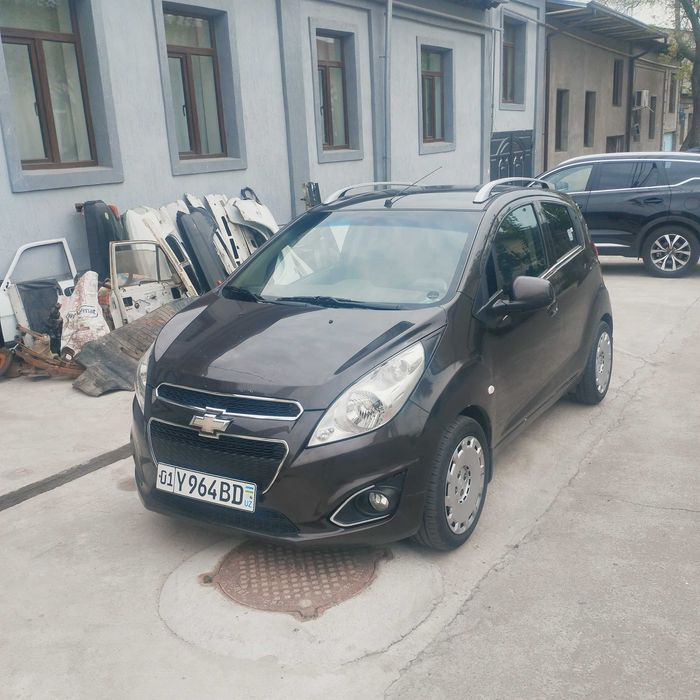 Spark 4-pozitsiya Avtomat srochnaSotiladi