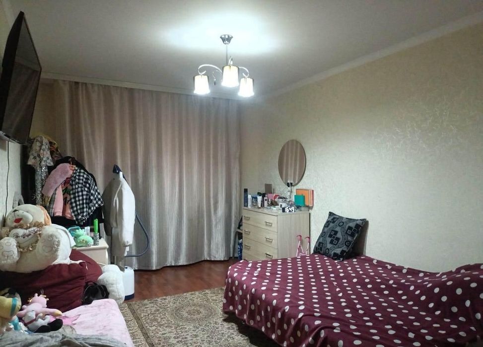 Продам 3хком.квартиру район 8 школы.