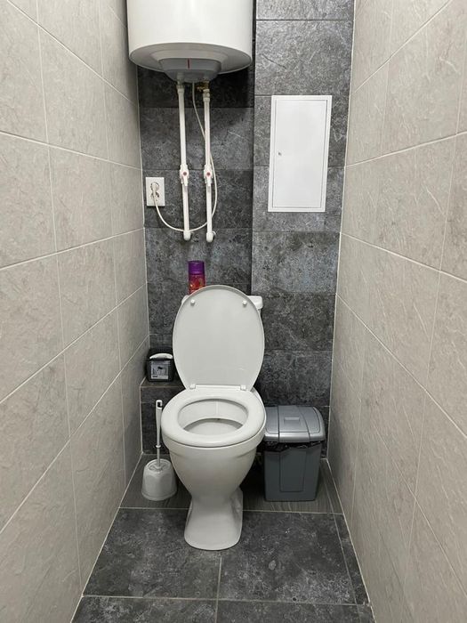 Продаётся 1 ком кв Ст.Аэропорт