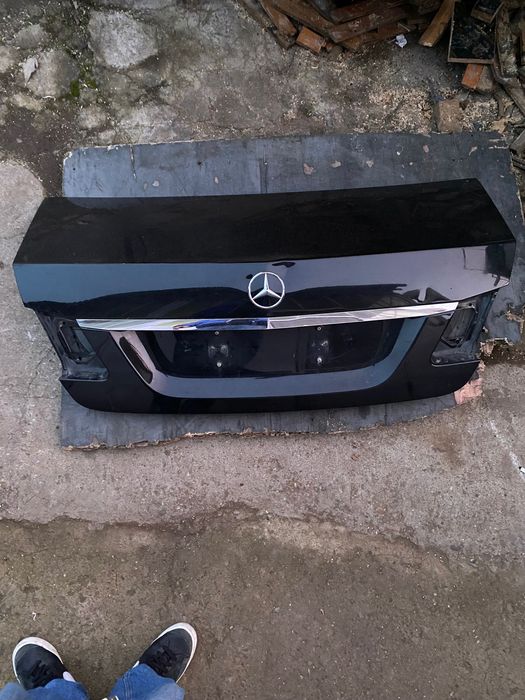 Заден капак Мерцедес w212