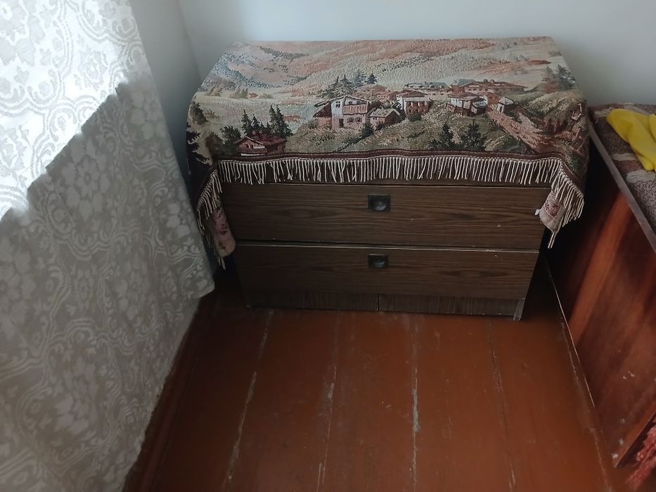 Диван-книжка кровать шкафчик для обуви б/у в хорошем состоянии